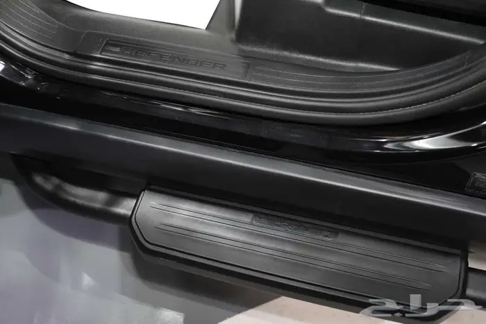 لاند روفر دفيندر HSE مواصفات X-DYNAMIC V6 موديل 2025 9
