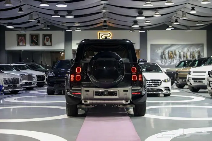 لاند روفر دفيندر HSE مواصفات X-DYNAMIC V6 موديل 2025 3