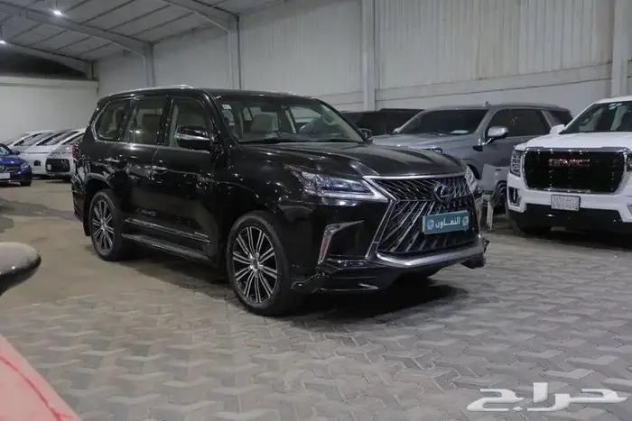 ليكزس LX 570 S فل كامل سبورت خليجي موديل 2020 0