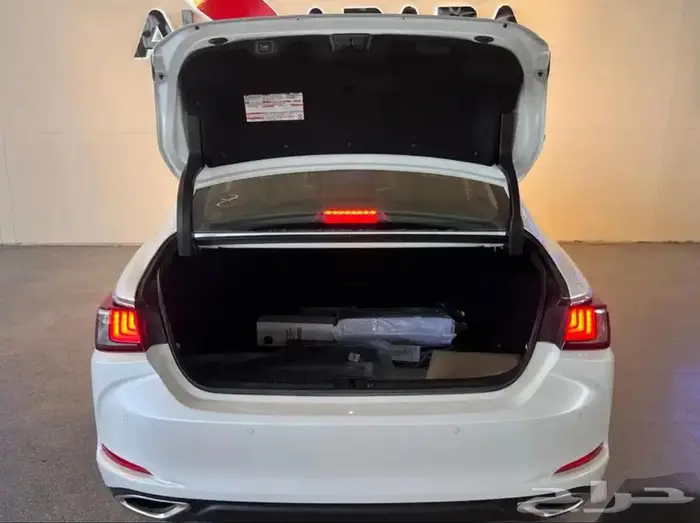 لكزس es350cc نص فل بنزين 6 سلندر سعودي 2025 10