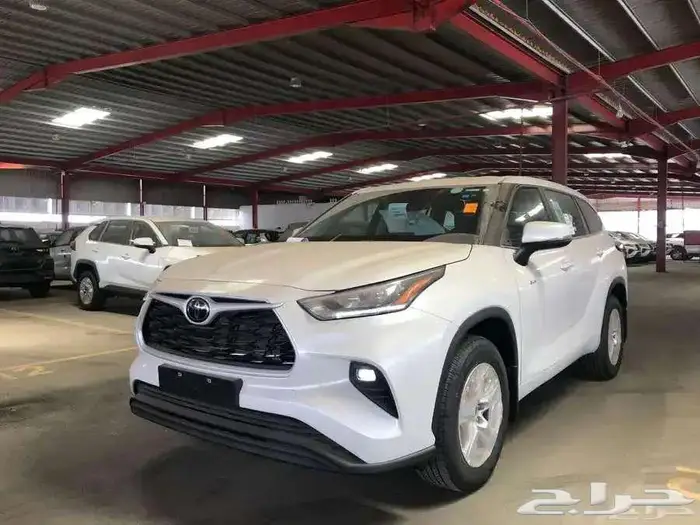 تويوتا هايلاندر GLE نص فل موديل 2025 1