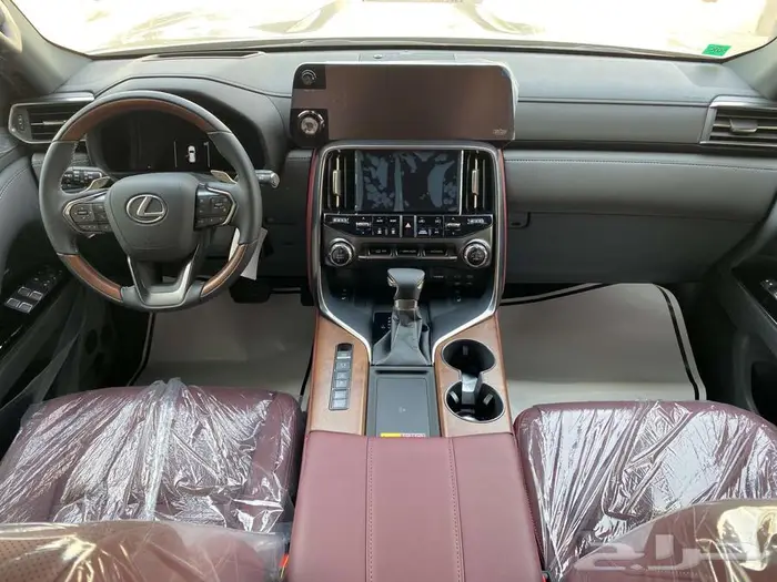 لكزس LX600 BB 2025 خليجي اسود داخلي احمر 8