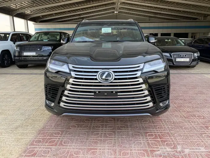لكزس LX600 BB 2025 خليجي اسود داخلي احمر 0