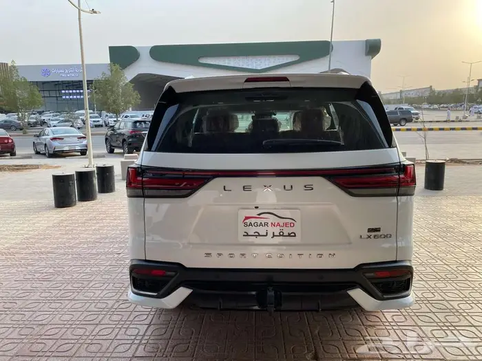 لكزس FSPORT LX600 2024سعودي 13
