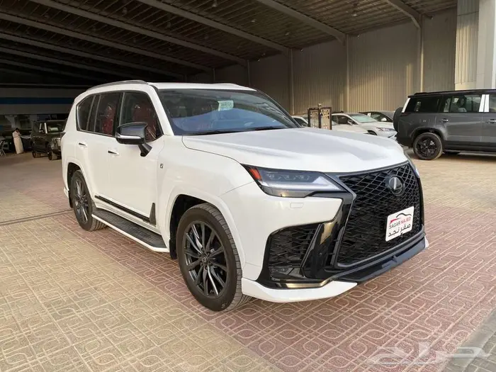 لكزس FSPORT LX600 2024سعودي 1