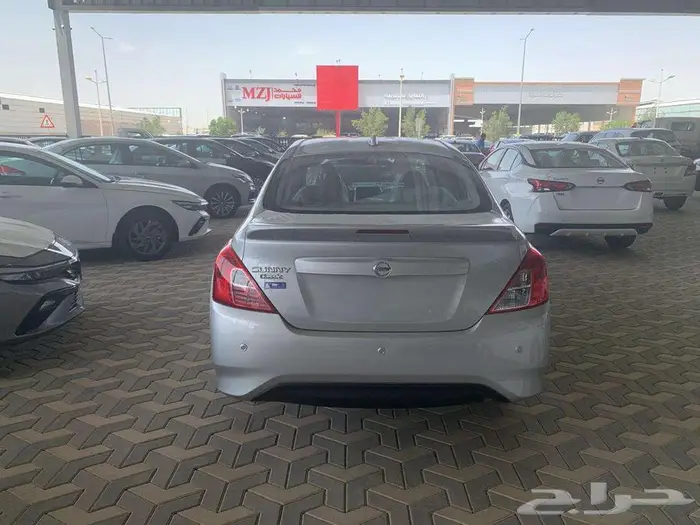 نيسان صني الشكل القديم 2024 SV 10