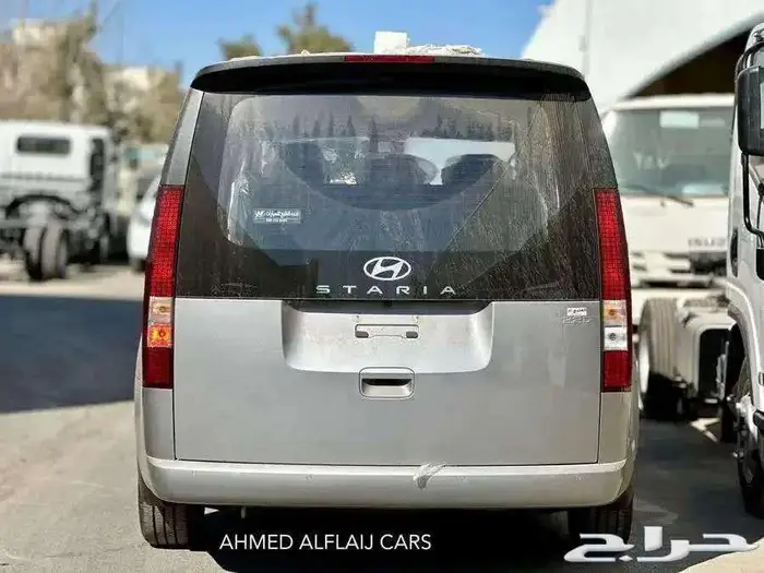 هيونداي ستاريا ديزل 9 راكب قير اتوماتيك 2025 سعودي 7