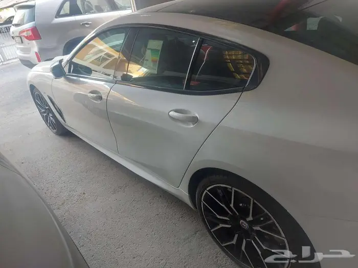 BMW 850i 2023 6