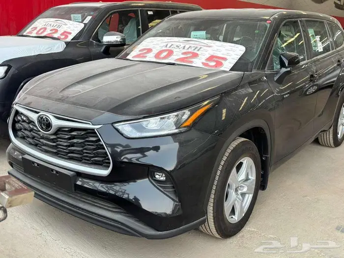 تويوتا هايلاندر LE 4X4 موديل 2025 1