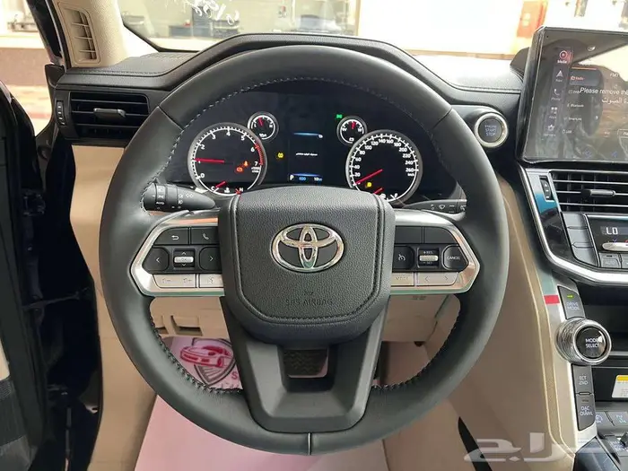 تويوتا لاندكروزر GXR L3 بنزين 2024 متاح اقساط و كاش 7