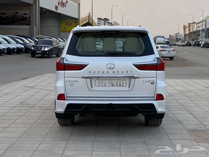 لكزس LX570 فل كامل 2018 2