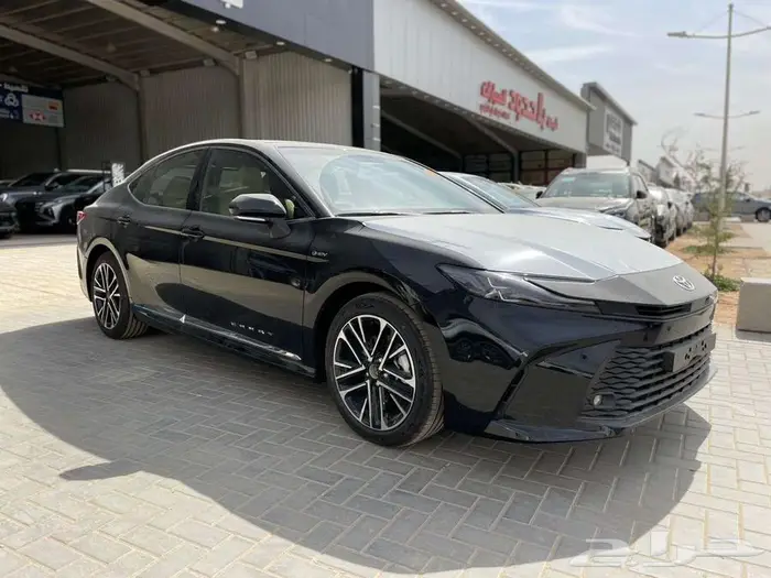تويوتا كامري LE HEV 2025 كاش قسط ايجار منتهي بالتمليك 1
