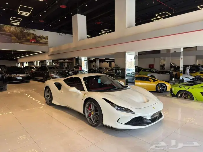 فيراري F8 موديل 2020 3