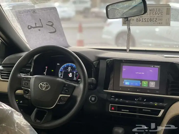تويوتا كامري E 2025 استلام فوري لدى شركة ابن ذياب للسيارات 2