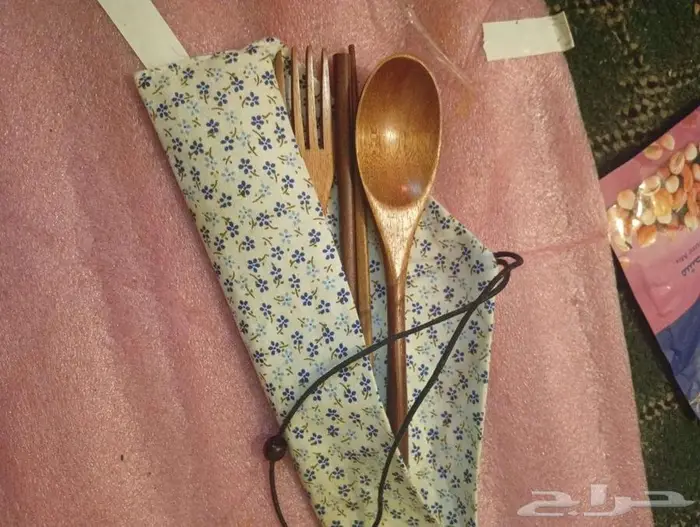 ادوات مائدة وادوات مطبخ سكاكين وملاعق وشوك وقدر ظغط 50