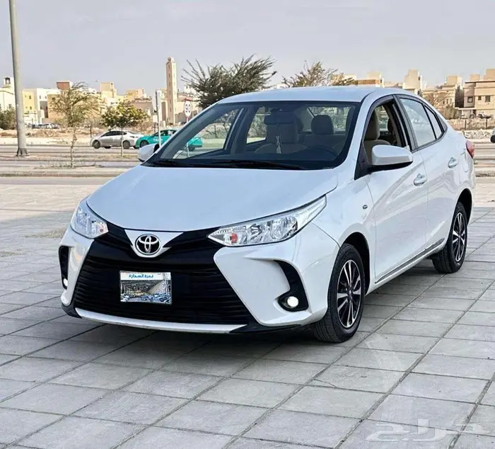 تويوتا يارس 2022 1