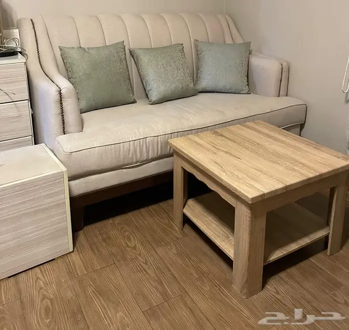 كنبه و طاوله 0