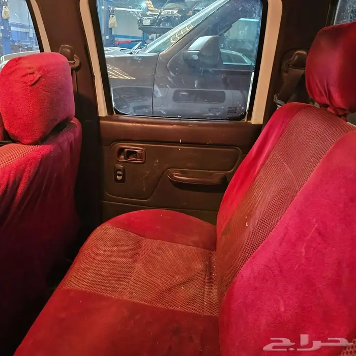 نيسان وانيت غمارتين 2010 6