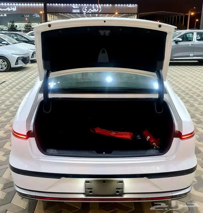 هيونداي ازيرا كلاسيك 3.5 الوعلان 2025 8