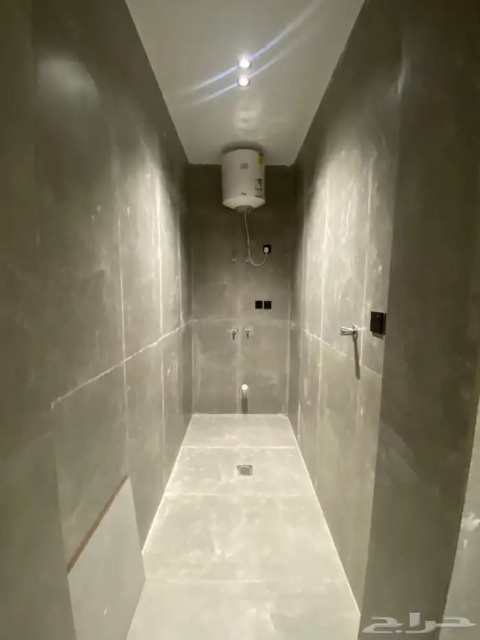 فيلا روف ارضي للبيع حي الشفاء 3