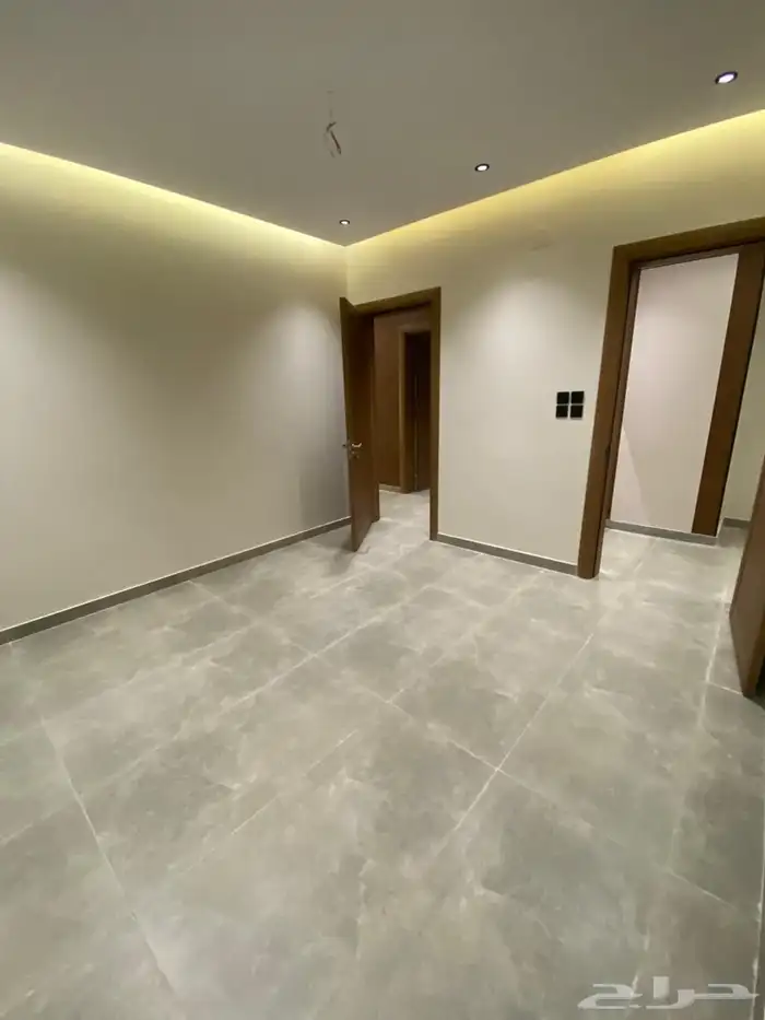 فيلا روف ارضي للبيع حي الشفاء 4