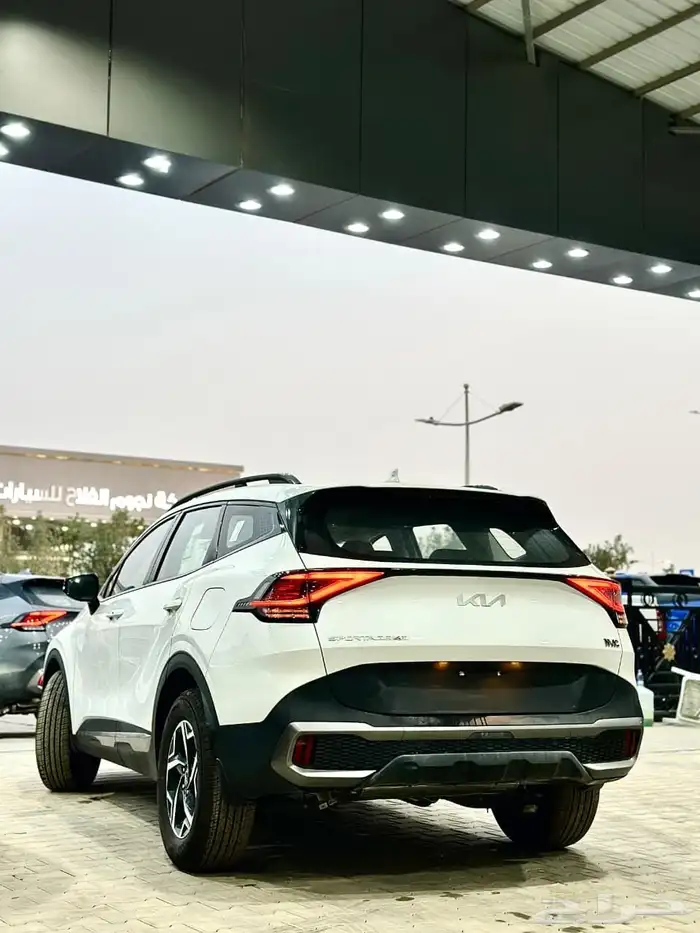 كيا سبورتاج نص فل لارج 2025 GLS تيربو فتحه سقف بانوراما 31