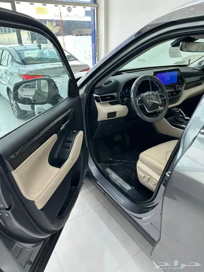 تويوتا هايلاندر 2025 LIMITED 8