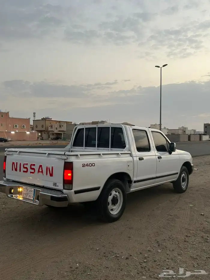 ددسن نيسان 2001 9