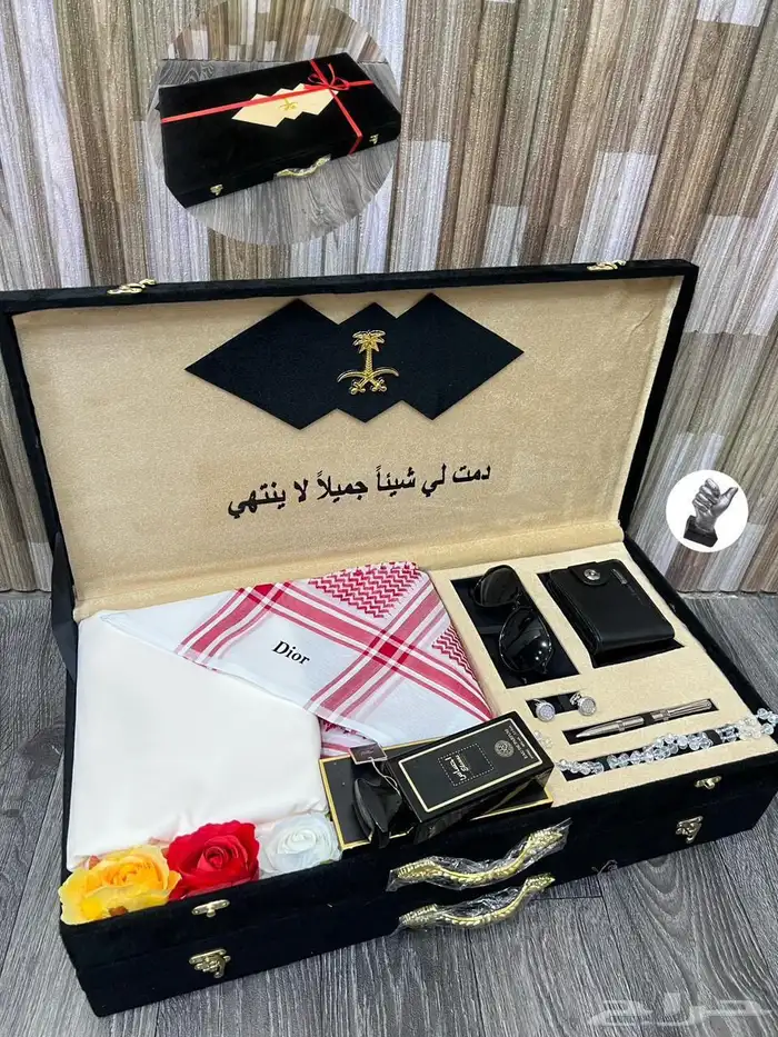 طقم رجالي 0