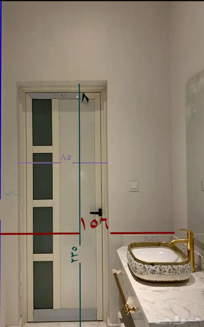 باب ألومنيوم بالمقاسات المعروضه ومغسله رخام صناعي مع الحوض 0