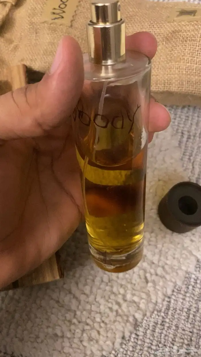 عوده في علبة عطر من العربية للعود 5