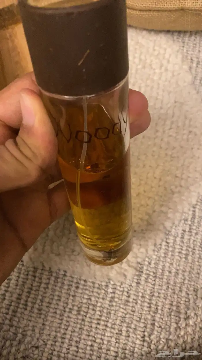 عوده في علبة عطر من العربية للعود 7