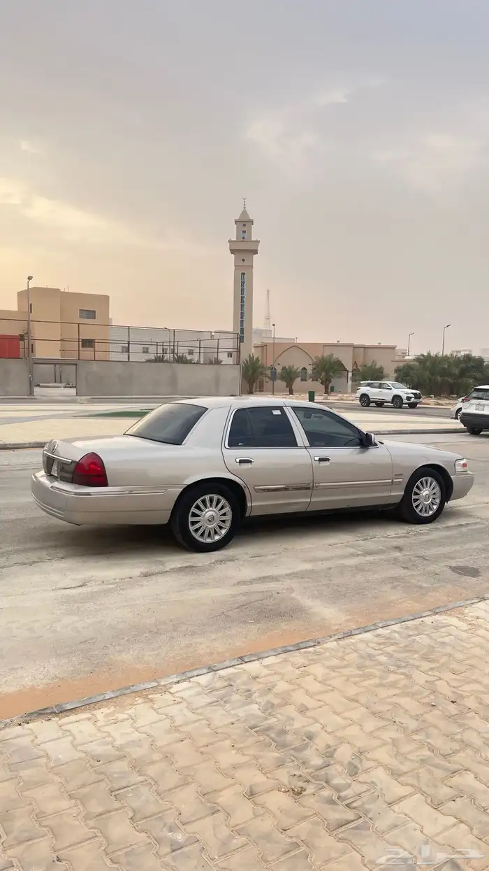 فورد جراند ماركيز 2010 قمة النظافة 10