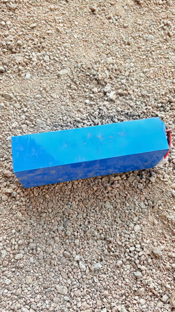 بطاريه ليثيوم ايون 0