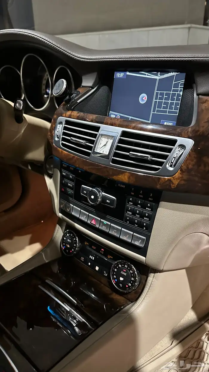 مرسيدس CLS500 موديل 2013 قراءة العداد 100 الف كيلو متر 31