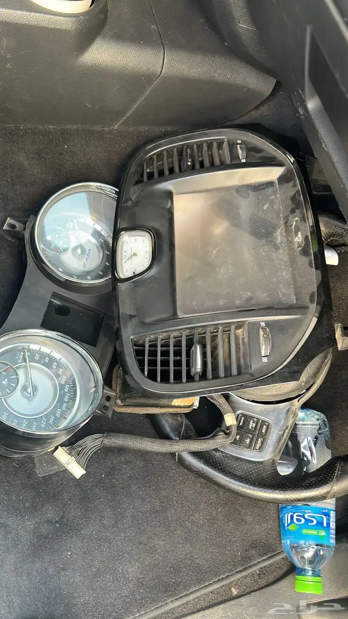 مندوب قطع غيار من دولة الكويت 0