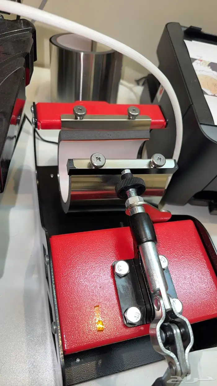 مكبس حراري 11x1 بجميع ملحقاته وجهاز كاميو 5 بجميع ملحقاته 2