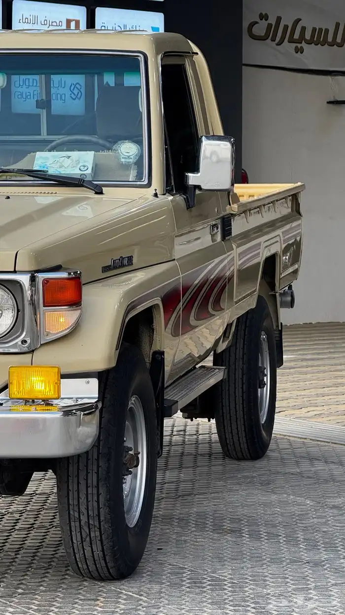 شاص 2006 بدون ونش ممشى 93000 كم 7