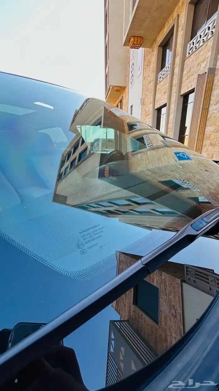 كرايزلر 2021 300s للبيع 40