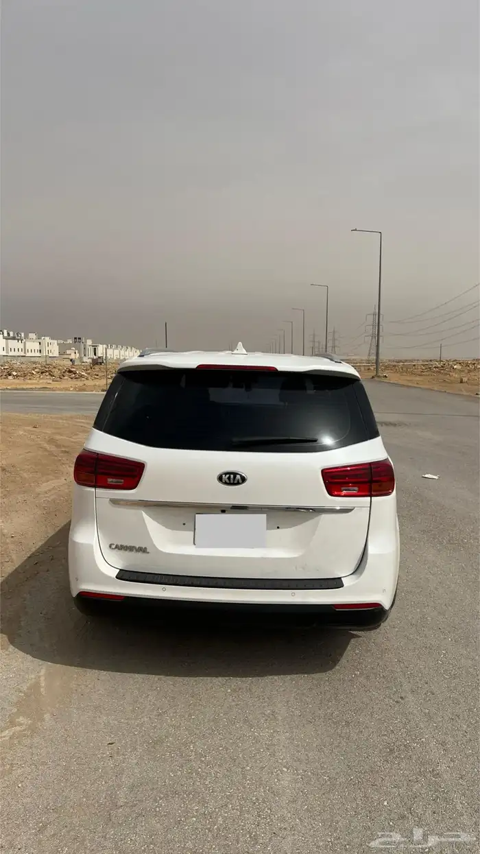 كيا كرنفال ديزل 2019 15