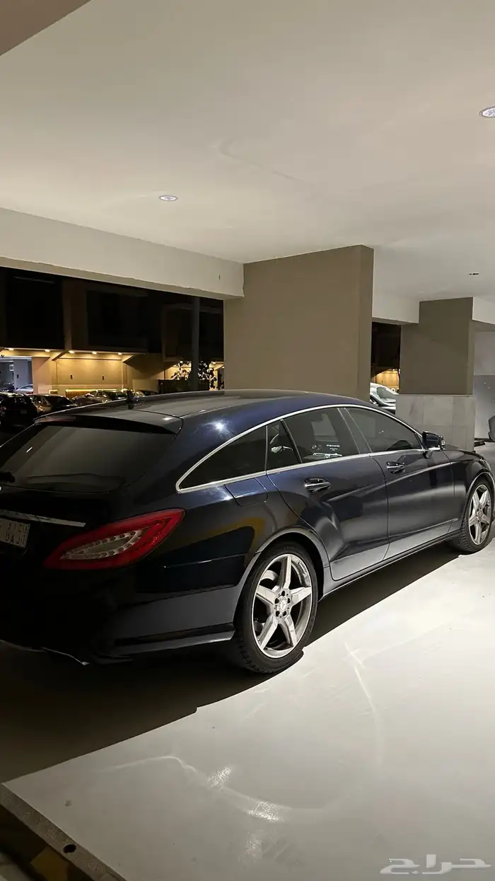 مرسيدس CLS500 موديل 2013 قراءة العداد 100 الف كيلو متر 25