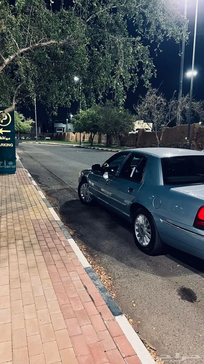 فورد ماركيز Ford Marquise 2011 2
