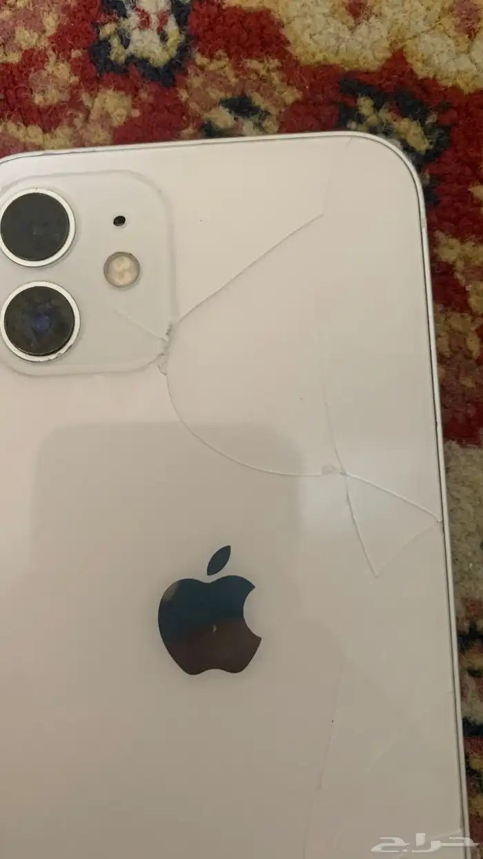 ايفون 12 العادي 3