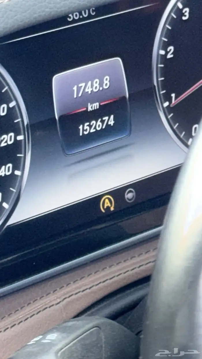 مرسيدس S500للبيع قرقاش نضيفه جدا 9