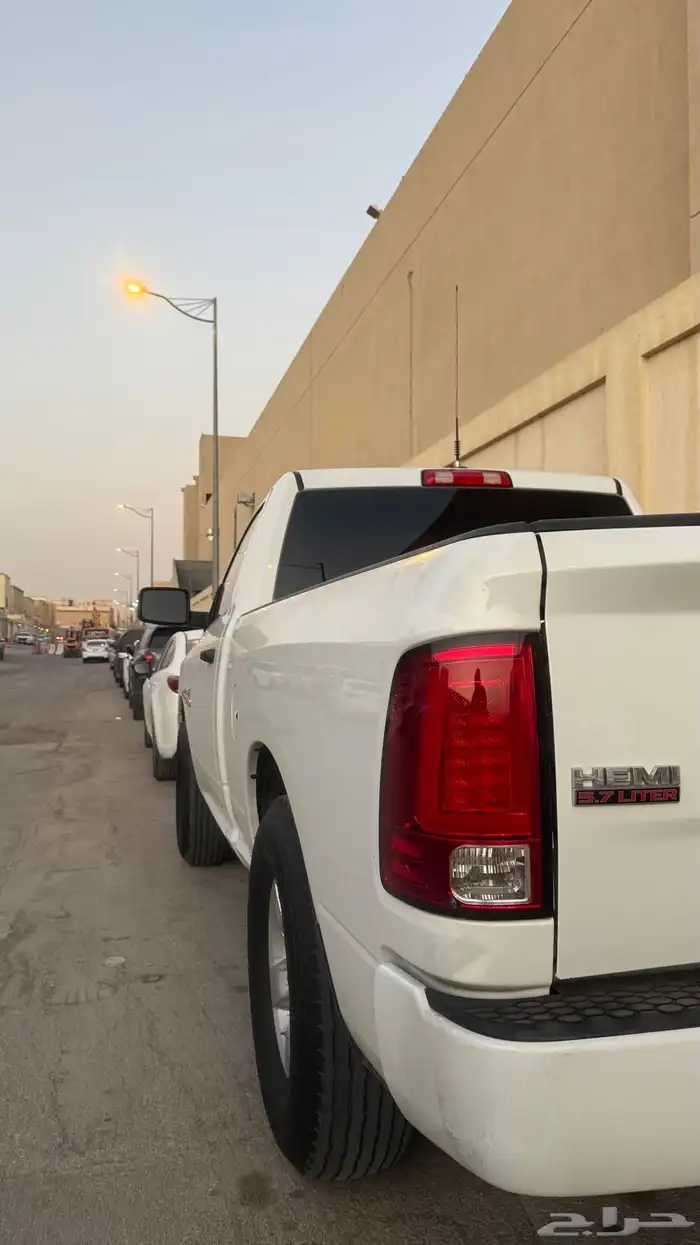 دوج رام 8v دبل 10
