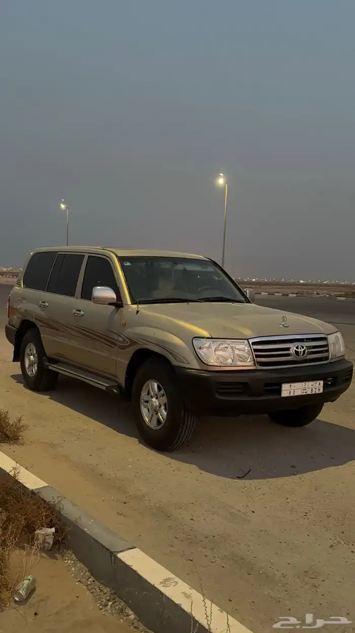 للبيع تويوتا لاند كروزر 2006 جي اكس 6