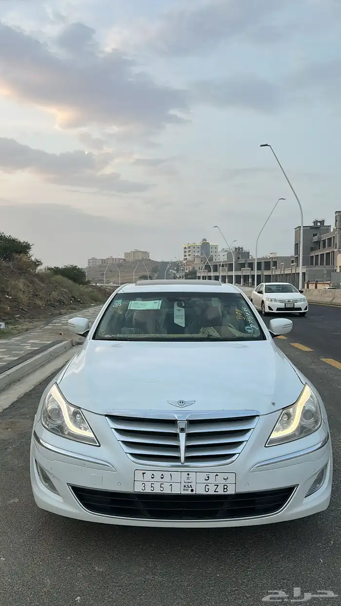 جينسس g80 2