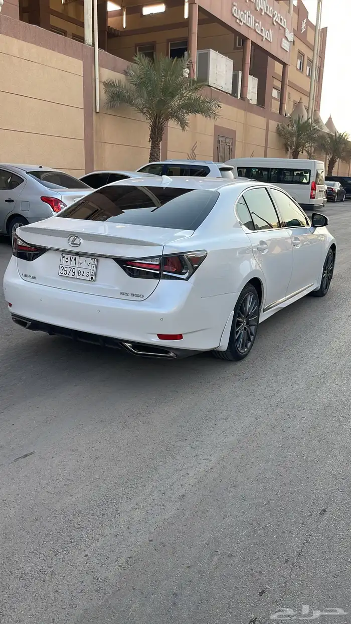 لكزسGS350فل كامل 4