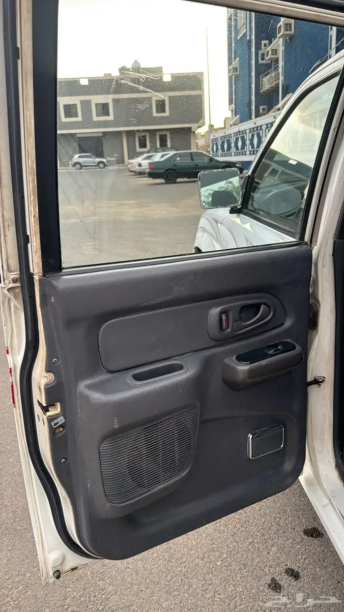 متسوبيشي 2006 9