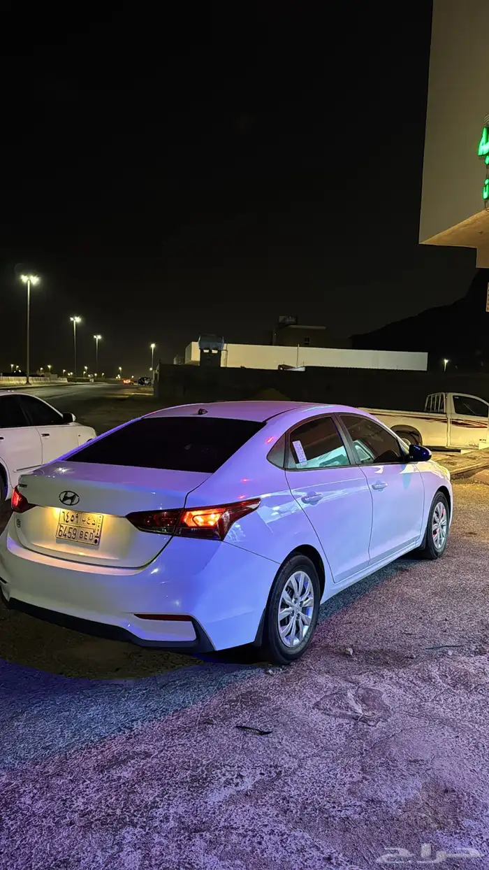 للبيع اكسنت 2019 4